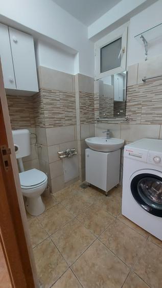 Apartament cu 2 camere decomandat în Cantemir