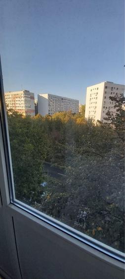 Garsonieră în Titan