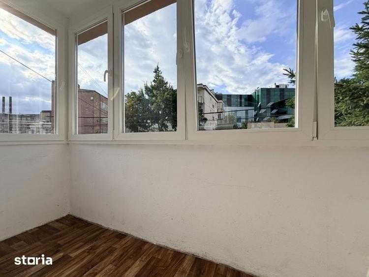 Apartament 2 camere decomandate, 2 bai, parcare, strada Bucuresti - 12