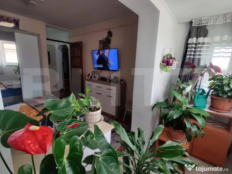 Apartament cu 3 camere decomandat în Dragoș Vodă