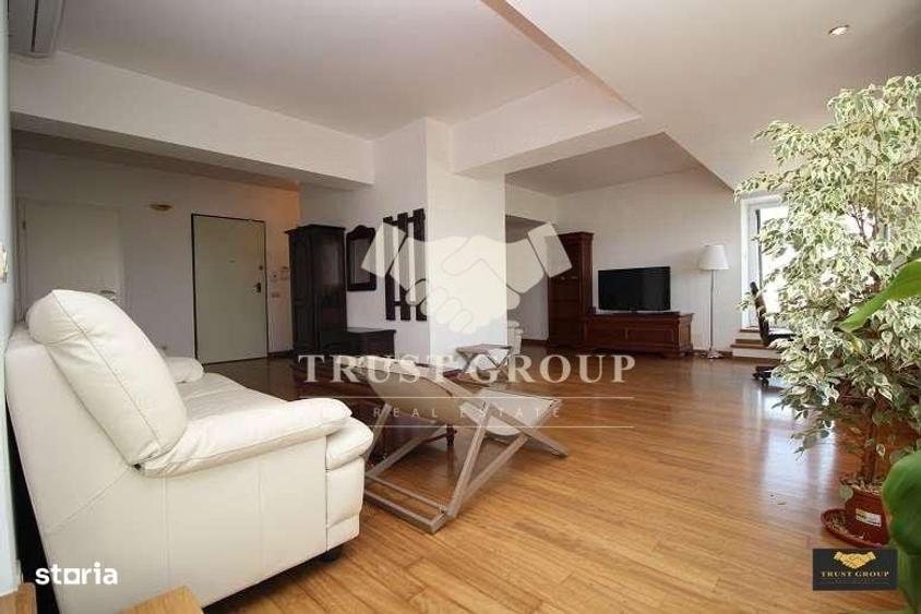 Apartament cu 4 camere decomandat în Grădina Icoanei