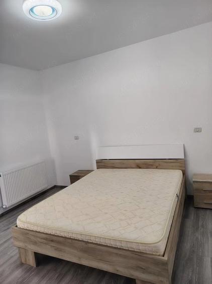 Apartament cu 2 camere decomandat în Valea Adâncă