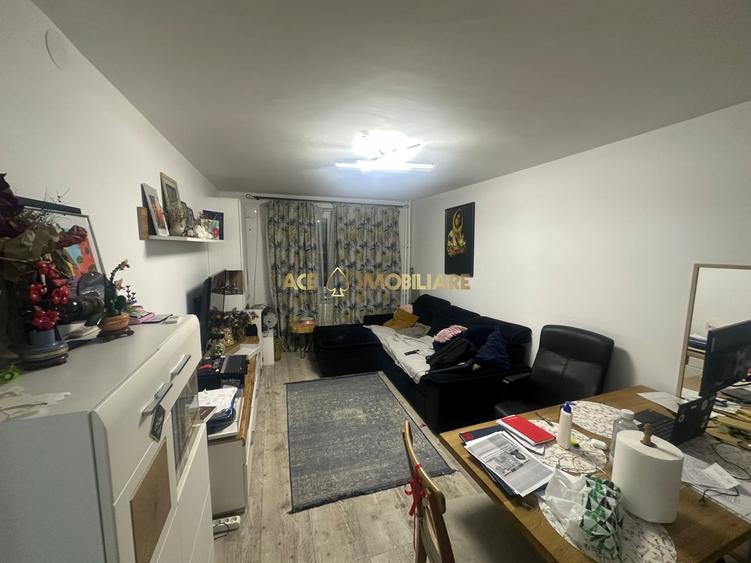 Apartament cu 3 camere decomandat, mobilat în Crângași