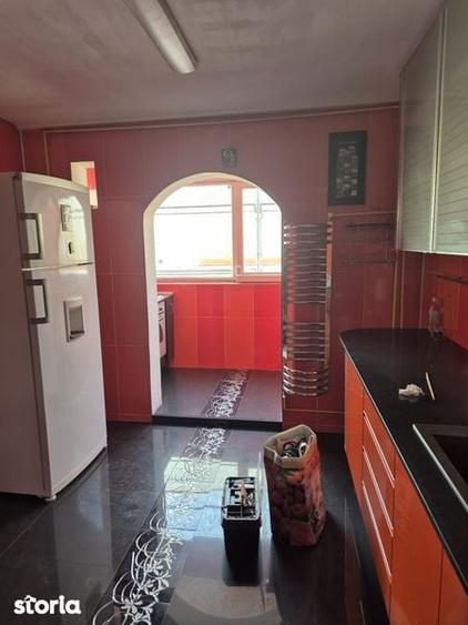 Inchiriez apartament 2 camere - 2