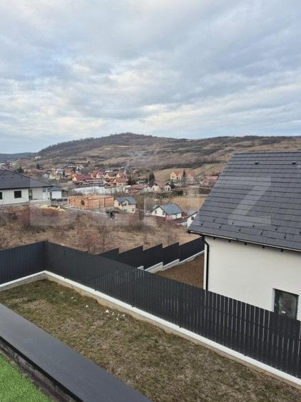 Casă cu 4 camere cu Teren 520 Mp în Sâncraiu de Mureș