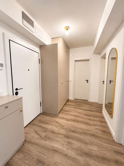 Apartament cu 3 camere decomandat în Lotus