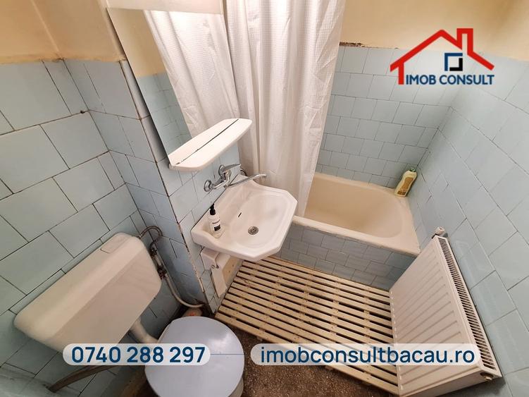 Apartament cu 2 camere semidecomandat în Mioriței