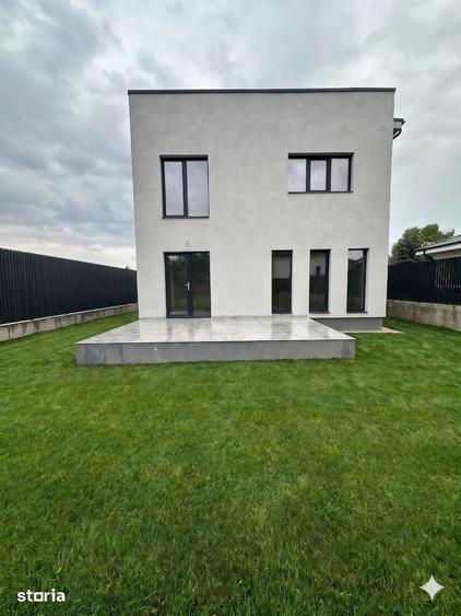 Casă cu 4 camere cu Teren 560 Mp în Hărman