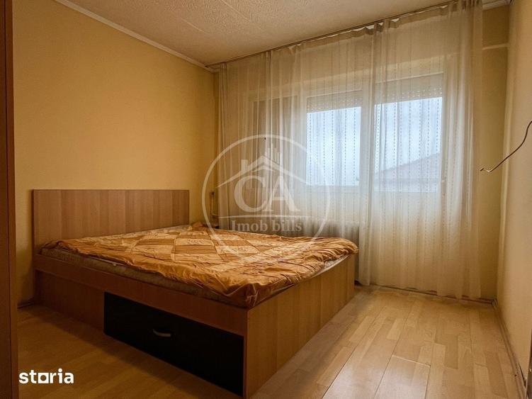 Apartament cu 3 camere decomandat în Nufărul
