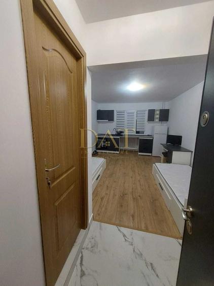 Garsonieră decomandată, mobilată în Dâmbul Rotund