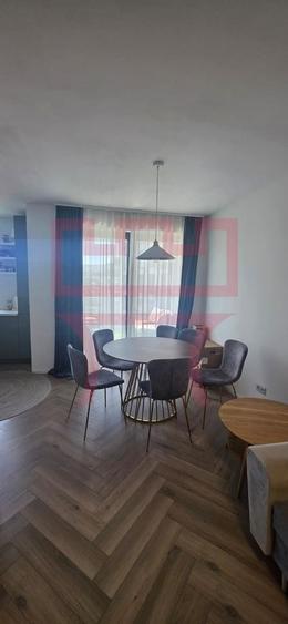 Apartament cu 2 camere semidecomandat, mobilat în Semicentral