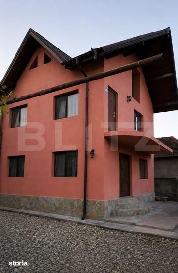 Casă cu 5 camere cu Teren 853 Mp în Șotânga