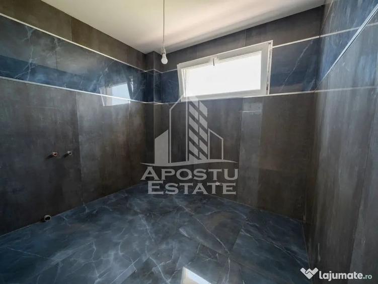 Casă cu 4 camere cu Teren 570 Mp în Giarmata