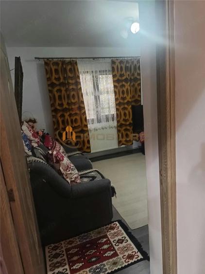 Casă cu 1 camere cu Teren 1136 Mp în Uricani