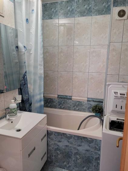 Apartament cu 2 camere decomandat în Calea Dumbrăvii