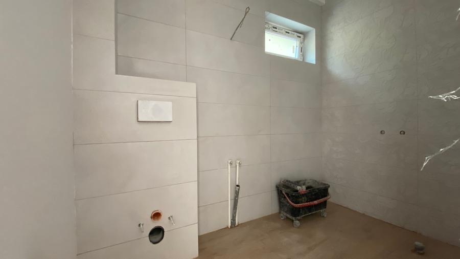 Apartament cu 2 camere semidecomandat în Big-Bascov