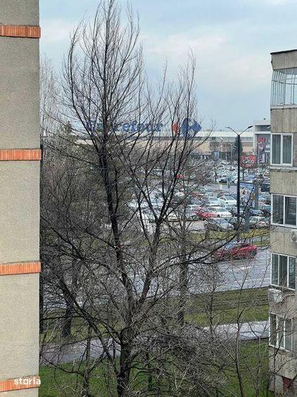Apartament cu 3 camere în Nufărul
