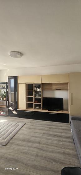 Apartament cu 2 camere decomandat în Sârbi