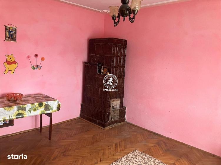 Casă cu 4 camere cu Teren 931 Mp în Movileni