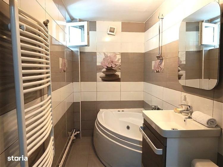 Apartament cu 3 camere semidecomandat în Titan