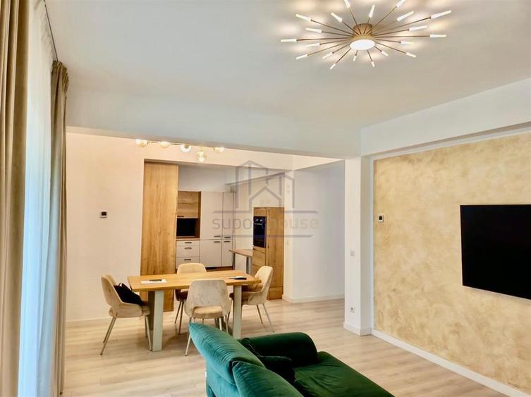 Casă cu 4 camere cu Teren 450 Mp în Albert
