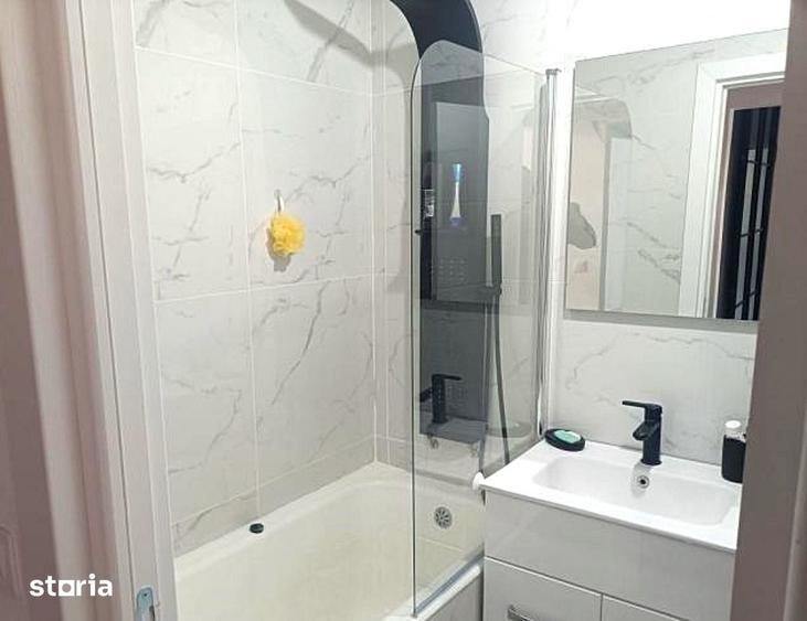 Apartament cu 2 camere decomandat în Titan