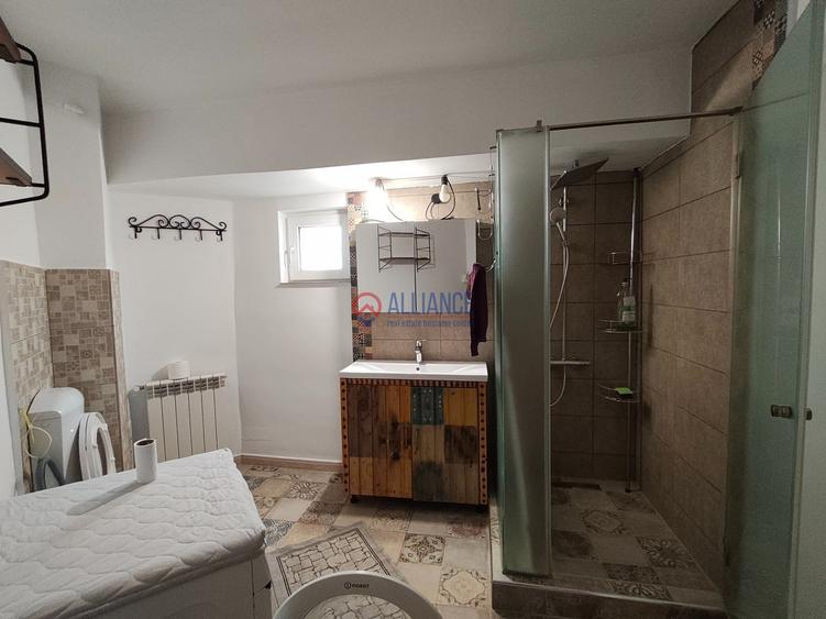 Apartament cu 4 camere în Abator