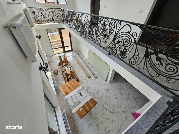 Casă cu 4 camere în Câmpulung Muscel
