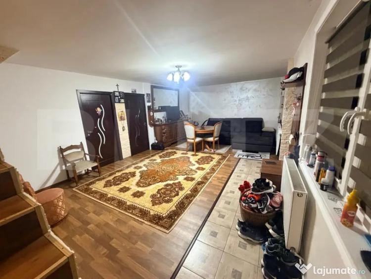 Casă cu 4 camere cu Teren 484 Mp în Popoveni