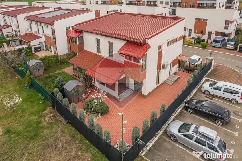 Casă cu 3 camere cu Teren 211 Mp în Blejoi