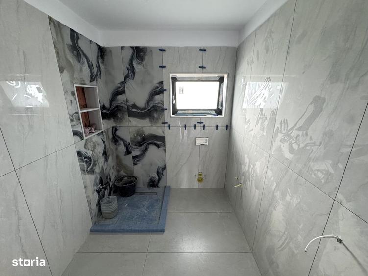 Casă cu 4 camere în Valea Ursului