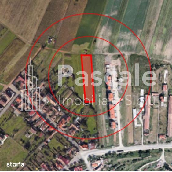 Teren de 2200 mp, în Gușterița