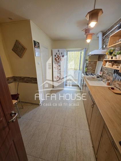 Vand Ap.3 camere Decomandat Zona Comisariat! - 6