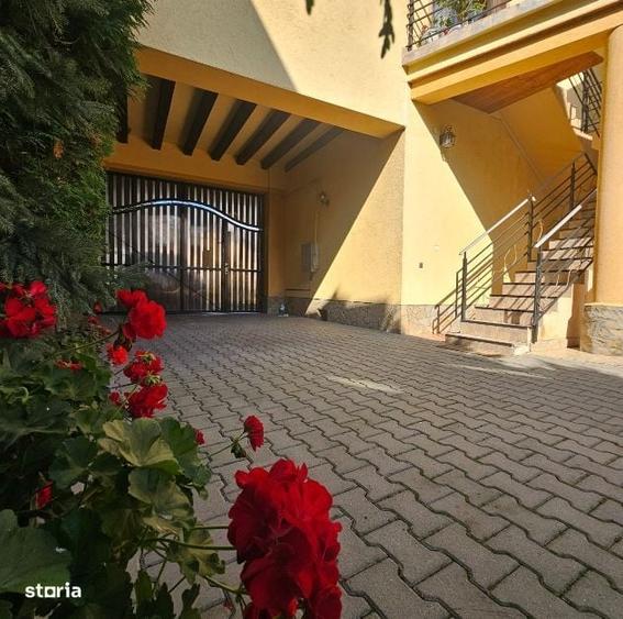 Vanzare casa deosebita, individuala, 7 camere, Central-Harman-Brasov - 3