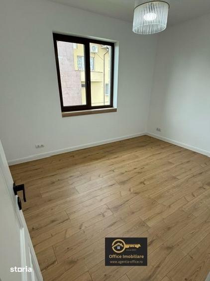 Casă cu 4 camere cu Teren 930 Mp în Orașul Vechi