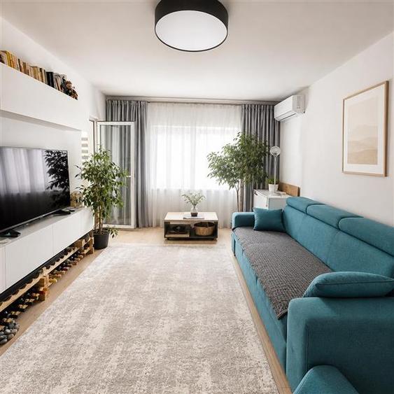 Apartament cu 3 camere decomandat, mobilat în Triaj