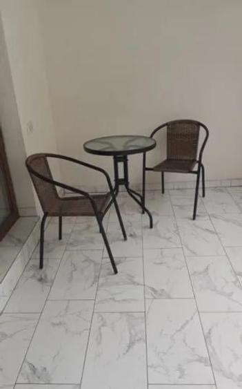 Apartament cu 3 camere decomandat, mobilat în Theodor Pallady