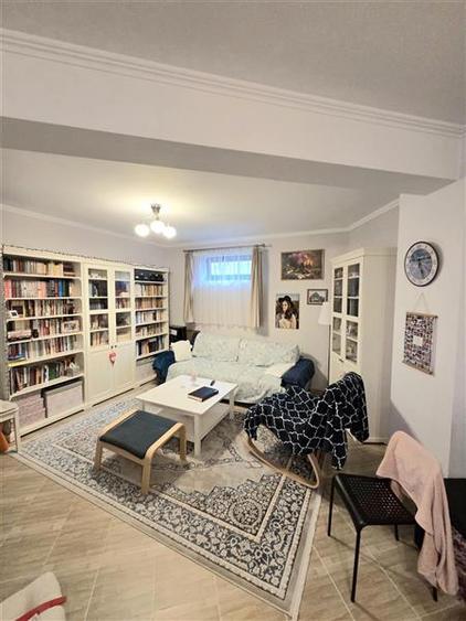 Apartament cu 3 camere decomandat în Primo