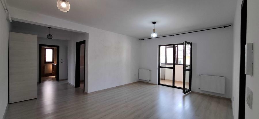 PF, de vanzare: apartament 3 camere Valea Lupului - 4