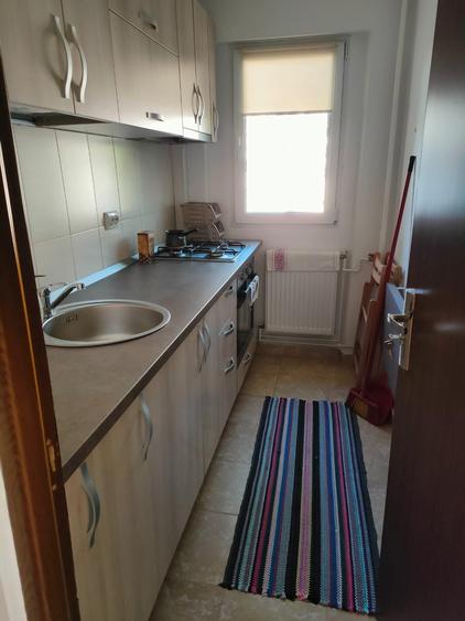Apartament cu 2 camere decomandat în Colentina