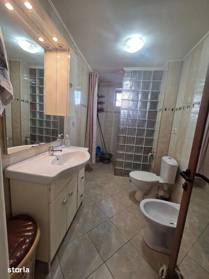 3 camere Obor Cu balcon si terasa Mobilat - 11