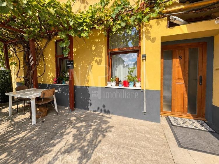 Apartament cu 3 camere semidecomandat în Central