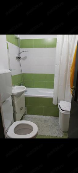 Garsonieră semidecomandată în Titan