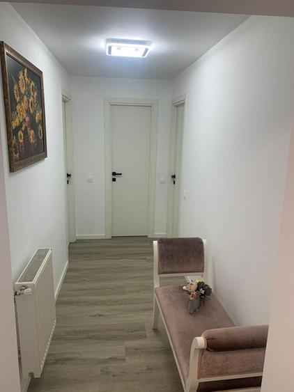 Apartament cu 2 camere decomandat, mobilat în Zorilor