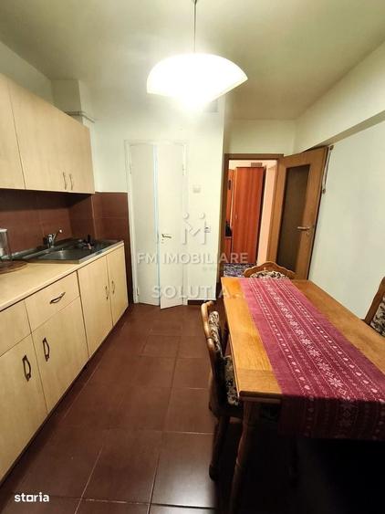 Apartament cu 4 camere decomandat în Ultracentral