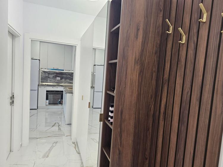 Apartament cu 2 camere, mobilat în Galata