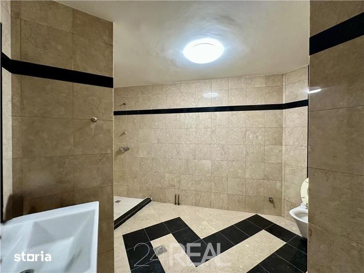 Spațiu comercial, de 64 mp, în Tineretului