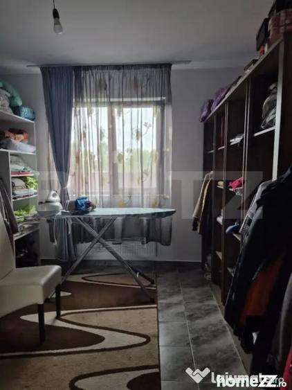 Casă cu 4 camere cu Teren 1399 Mp în Ernei