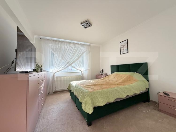 Duplex cu 4 camere cu Teren 276 Mp în Urseni