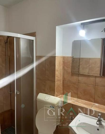 Garsonieră semidecomandată, mobilată în Gară